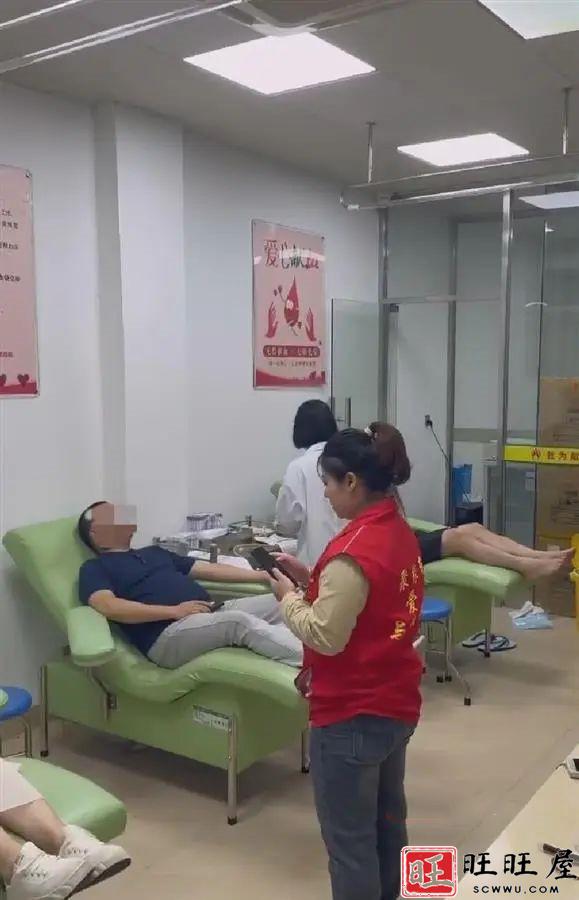 广东梅大高速塌方后梅州的市民深夜排队献血 新闻 社会 广东 梅大高速 塌方 梅州市民 深夜排队 献血 第4张 广东梅大高速塌方后梅州的市民深夜排队献血 新闻 社会 广东 梅大高速 塌方 梅州市民 深夜排队 献血 第4张